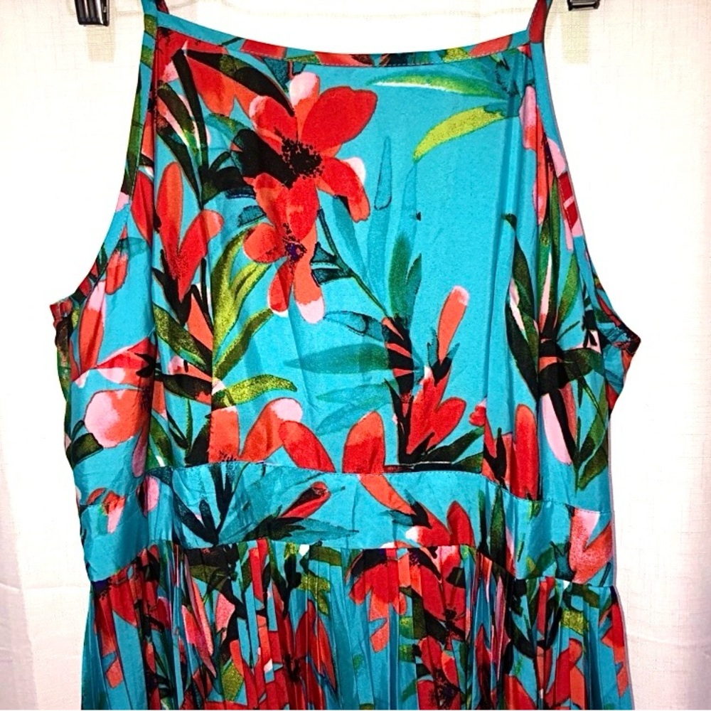 Mlle Gabriel pleated tropical dress - Picture 5 of 7